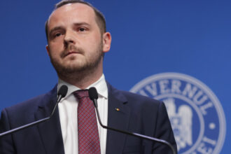 video ministrul alexandru rogobete anunta schimbari in sanatate imi este rusine ca pacientii sunt trimisi sa cumpere algocalmin 687e6bf627f50