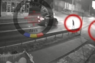 video tentativa de omor mascata in accident un sofer din sibiu a lovit intentionat cu masina doi barbati din razbunare 68774f51a2cf7