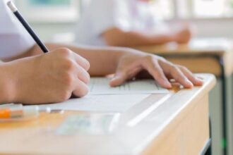 a doua sesiune a bacalaureatului 2025 a inceput in judetul olt 534 de candidati sustin probele de competente 689060d9af906