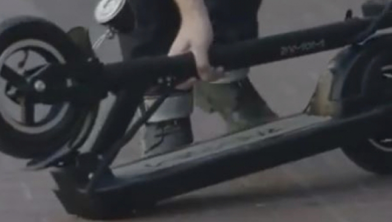 accident grav in timisoara adolescent de 16 ani transportat de urgenta la spital dupa ce a cazut cu trotineta 68a4c5581f950