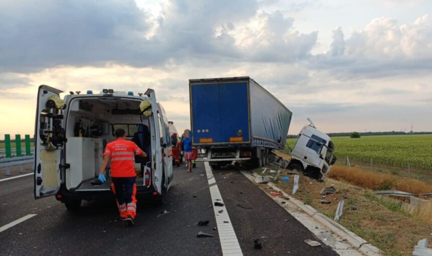 accident pe dex12 in arges trei persoane ranite 6895920d1b812