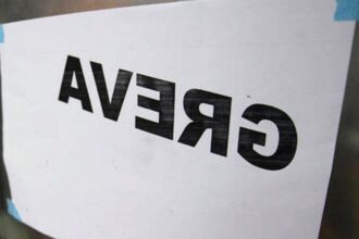 angajatii din primarii intra in greva pe termen nedeterminat 68b0ab02ba51d