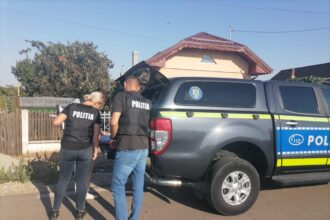 barbat din cezieni amendat cu 12 000 de lei pentru ca nu a ingrijit corespunzator cainii pe care i detine 689c4f8faa8e5