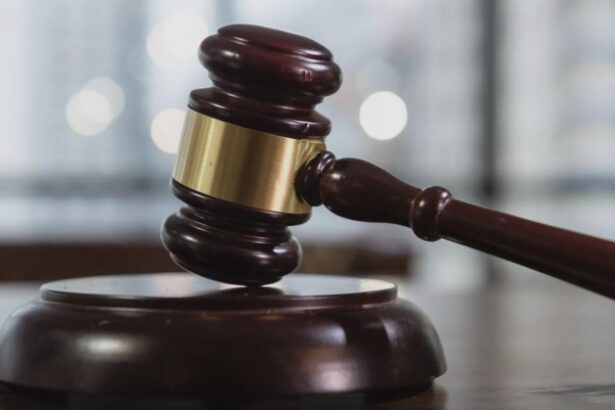 blocaj total in justitia olteana tribunalul olt si cele patru judecatorii din judet si au suspendat activitatea 68aed0ac7289f