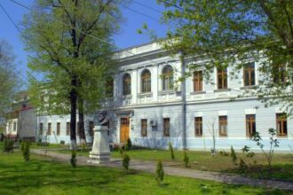 bobocii de la greceanu si au aflat clasele 688cb05353fba