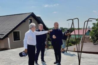 caracal investeste in educatie 68a310adbc2fd