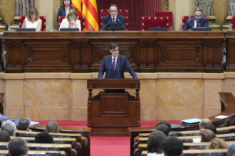 demisii pe banda rulanta ale politicienilor cu diplome doar in cv uri ce figuri publice au fost demascate in spania 688f19e179d30