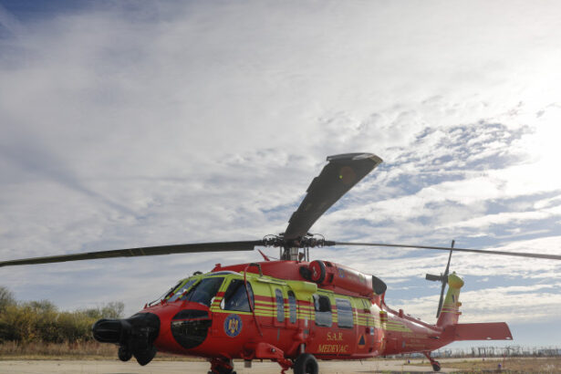 doi romani raniti intr un accident in bulgaria transferati de urgenta la bucuresti cu un elicopter black hawk 688cddb972090
