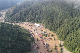 guvernul va adopta saptamana viitoare cel de al treilea pachet de sprijin pentru victimele inundatiilor din suceava si neamt 6890b3b3af7c5