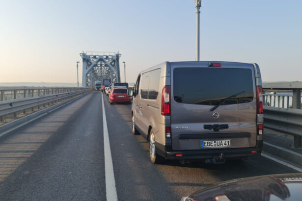 infotrafic aglomeratie la iesrea din tara pe podul giurgiu ruse ce rute alternative exista 688da7efe9521