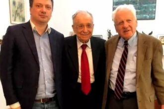 ionut vulpescu iliescu trece dincolo impacat cu lumea si cu el insusi cu sperantele si cu dezamagirile lui 68923a216f82c