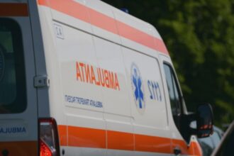 muncitor prins sub un mal de pamant pe un santier din buzau operatiune de salvare contracronometru 68ada00116b05