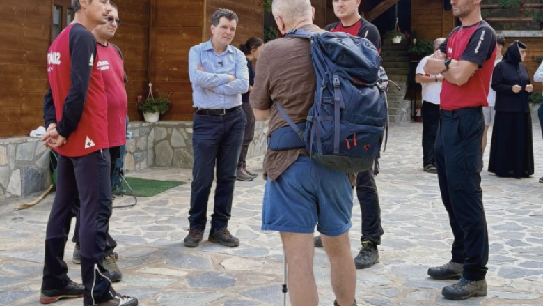 presedintele nicusor dan si vicepremierul tanczos barna intalniri cu salvamontistii din zona brasov despre ce au discutat 68a1a19477be1
