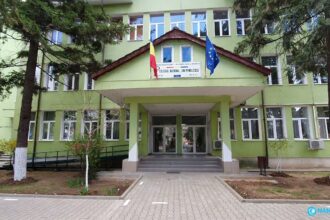 primaria slatina lasa scolile fara utilitati internet taiat in timpul titularizarii 688cb5f113bba