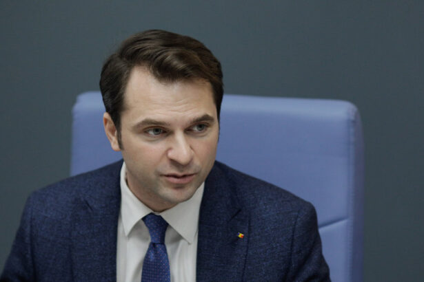 sebastian burduja numit de ilie bolojan in functia de consilier onorific al premierului 68938c46ca168