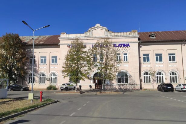 slatina ar putea ramane fara politisti locali primarul prefera sa desfiinteze institutia decat sa reduca numarul de angajati 688c7cb9d6db5