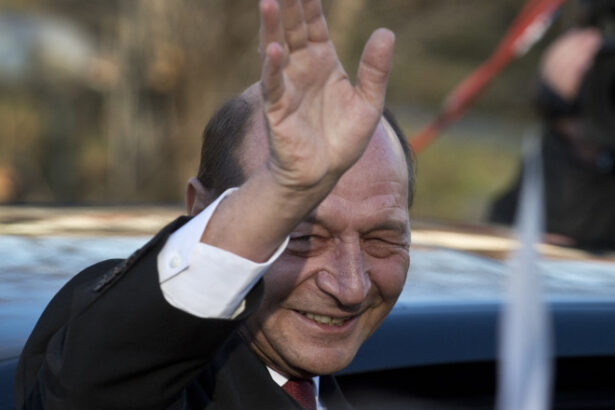 traian basescu primeste din nou locuinta de la stat fostul presedinte a cerut inapoi privilegiile 6894b8ac6e053