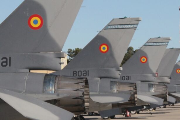 trei aeronave f 16 cumparate din norvegia au ajuns in romania si vor intari escadrila de la baza mihail kogalniceanu 68b075f95e756
