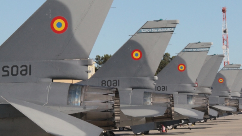 trei aeronave f 16 cumparate din norvegia au ajuns in romania si vor intari escadrila de la baza mihail kogalniceanu 68b075f95e756