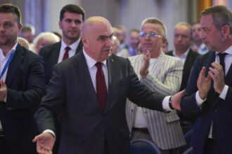 un primar pnl ameninta ca se va lupta cu bolojan pe tema suspendarilor fondurilor din programul saligny merg la razboi cu oricine 689e2596b1956