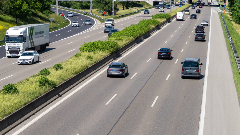 video cati kilometri noi de autostrada vor fi gata pana la sfarsitul anului anuntul autoritatilor din domeniul transporturilor 6890ffbb45a60
