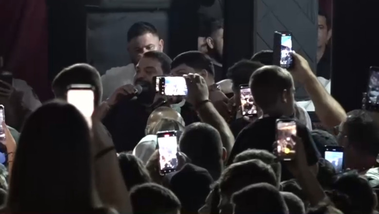 video in plina criza economica o primarie cu 2 300 de locuitori a platit 59 000 lei pentru ca florin salam sa cante la zilele comunei 6894b9e9d900d