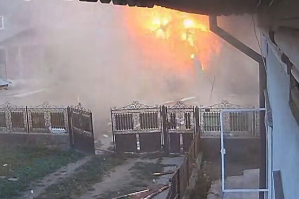video momentul in care o explozie distruge un magazin din comuna damboviteana mogosani sat cojocaru nu exista victime 688f07259b484