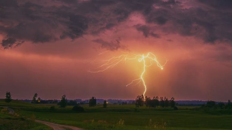 vijelii si instabilitate atmosferica in judetul olt incepand cu ora 12 00 rafalele vor ajunge si la 90 km pe ora 68a824e195eaf