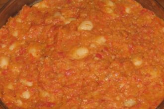 zacusca de fasole boabe reteta traditionala ce ingredient secret ii confera acestui preparat o savoare aparte 68ac3b8143545