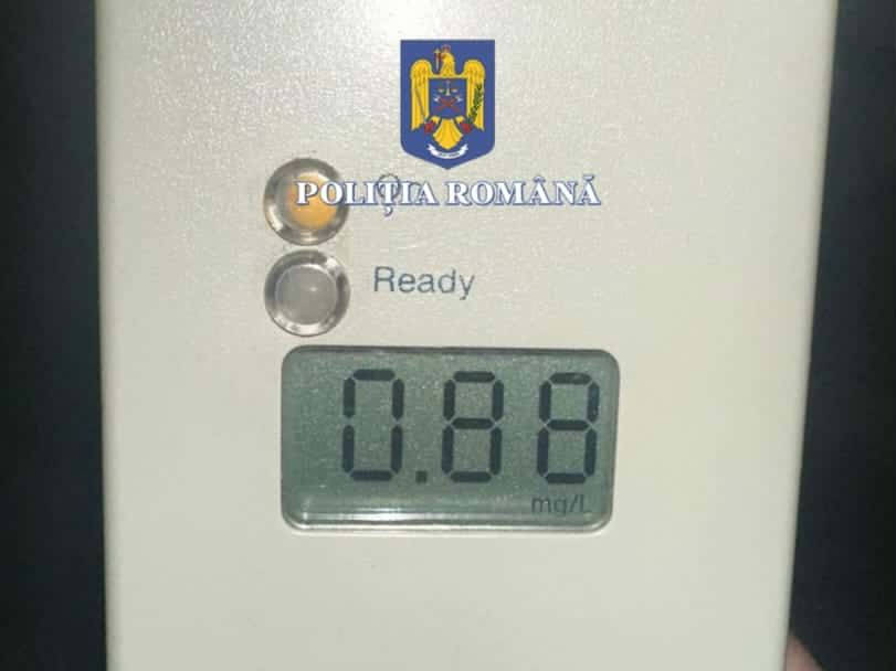 baut bine la volan pe dj 653 la balteni 68d504cdf103a