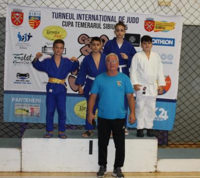 c s falk slatina noi rezultate internationale 68d41d93e6896