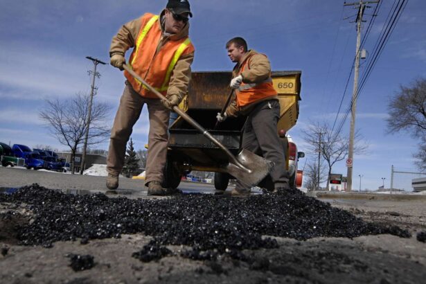 caracal strazile sabinelor intrarea aleea teilor si 13 decembrie asfaltate 68c92af6204b2