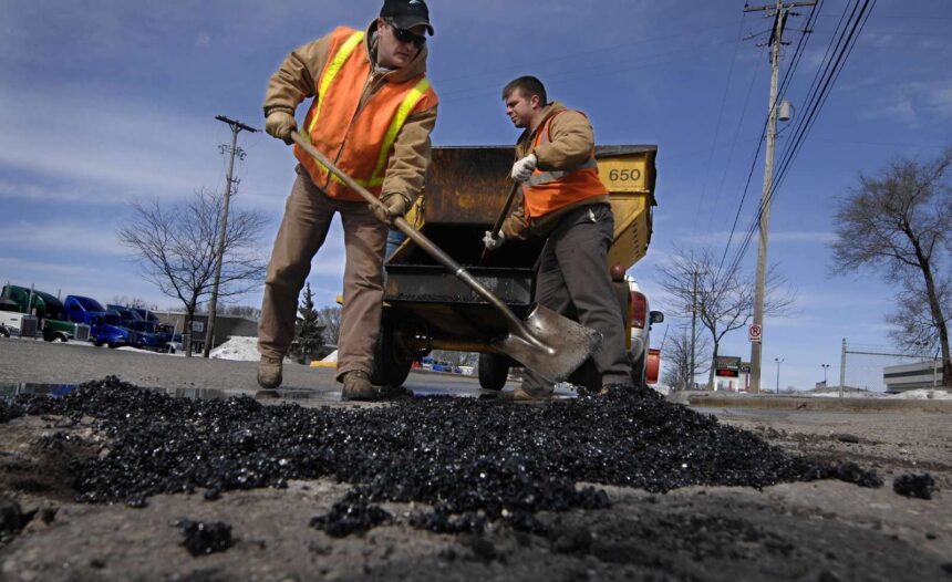 caracal strazile sabinelor intrarea aleea teilor si 13 decembrie asfaltate 68c92af6204b2