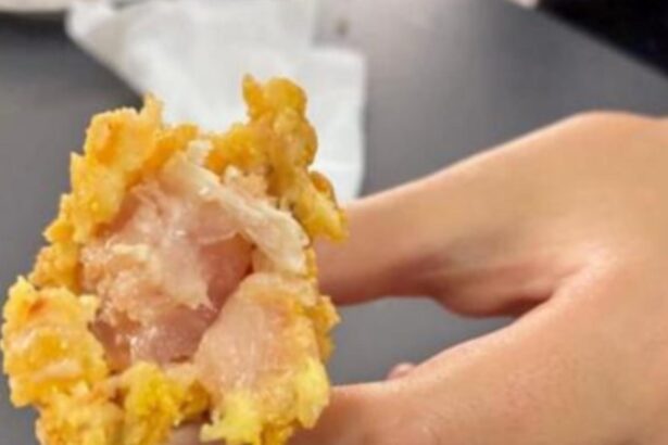 carne cruda servita elevilor la cantina unui liceu din oradea zeci de parinti revoltati reactia conducerii a fost un incident izolat 68d6237d1397d