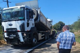 consiliul judetean olt aloca 10 milioane de lei pentru modernizarea drumurilor potcoava perieti si bobu voineasa bals proiectele aveau finantare prin programul anghel 68d5392115392