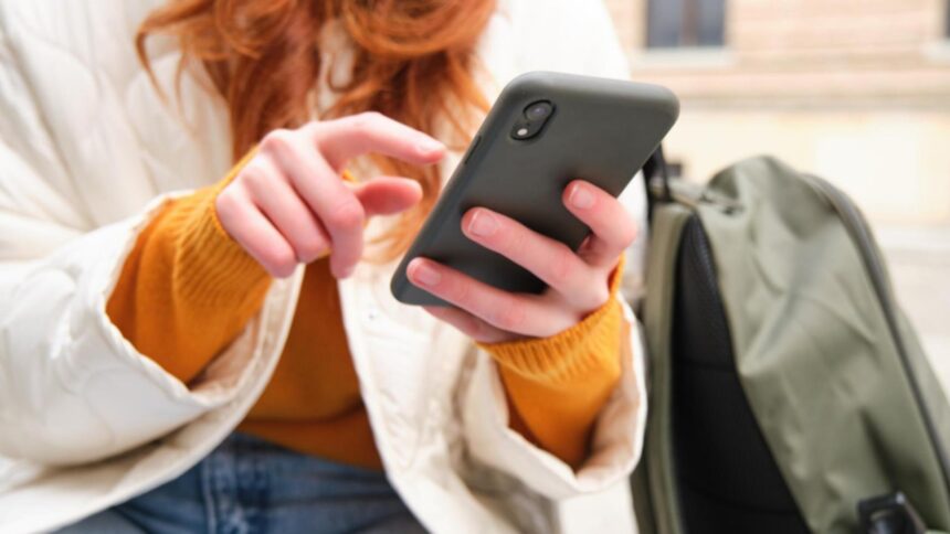 cum sa nu mai fi urmarit pe telefon trucurile prin care poti sterge urmele digitale pe android 68ca6907ac700