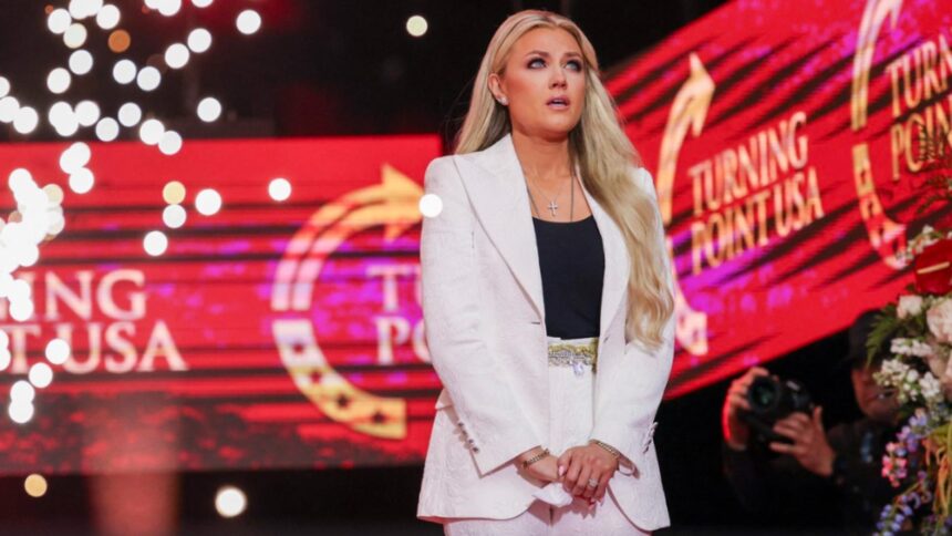 fake news cu erika kirk vaduva lui charlie kirk ar fi fost interzisa in romania ce legaturi are cu tara noastra 68d57cede98fb