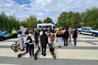 informare si prevenire pentru siguranta pe doua roti 68da828a55784