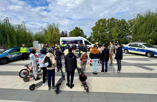 informare si prevenire pentru siguranta pe doua roti 68da828a55784