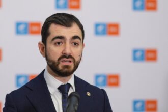 ipocrizie politica claudiu nasui ataca reforma lui bolojan dupa ce nu a facut nimic la ministerul economiei 68c54bcbcc7a6