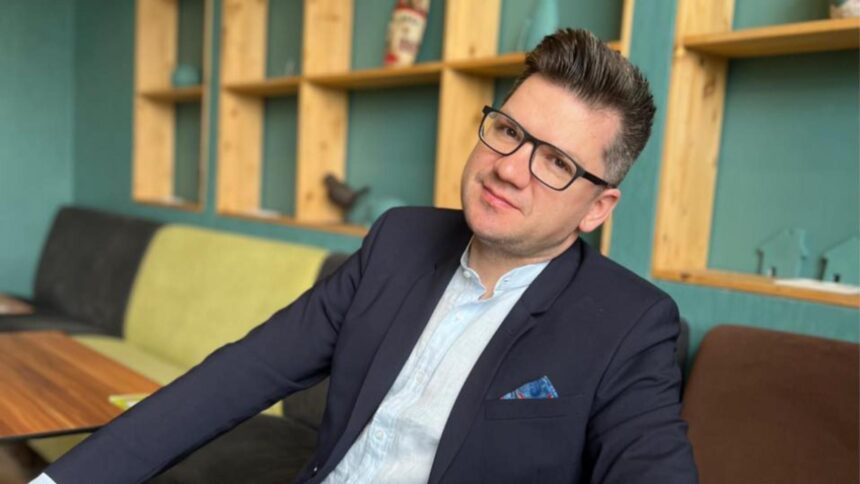 mihail neamtu atac la nicusor dan presedintele doar executa ordine de la bruxelles ce spune despre oana toiu 68d24c82b3d2c