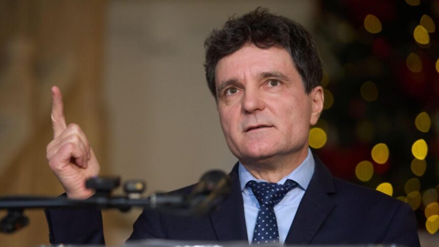 nicusor dan acuzatii grave bazate pe estimari am primit informatii ca peschir a platit 1 milion banuim ca au fost 20 de milioane de euro 68dc42ffc6dcb