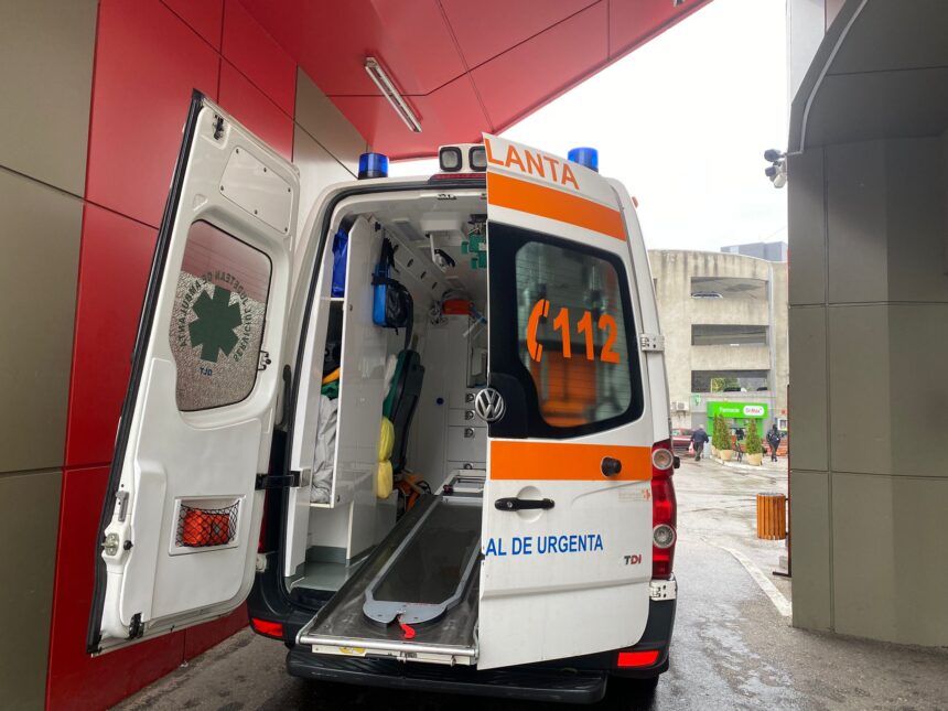 noua persoane au ajuns la spitalul slatina in urma unui accident rutier produs in piatra olt 68c90e71655af 1