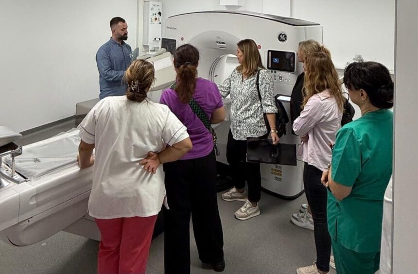 noul computer tomograf al spitalului slatina disponibil din 1 octombrie personalul a fost instruit pentru utilizarea echipamentului 68d3818b03c35 1