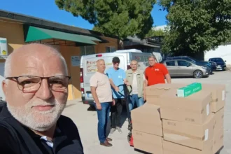 parintele ion iagaru a donat masti medicale spitalului municipal caracal 68d11ba3317d3