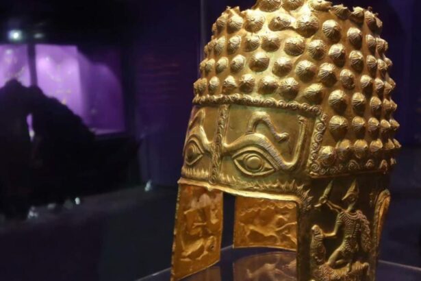 reactii dupa ce statul roman a fost despagubit pentru coiful dacic cu aproape 6 milioane de euro 68cef00f56ef1