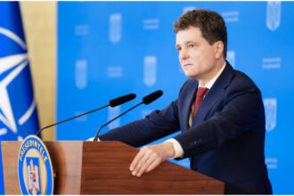 romania in haos nicusor dan ii felicita pe studenti 68d1133a3e4b3