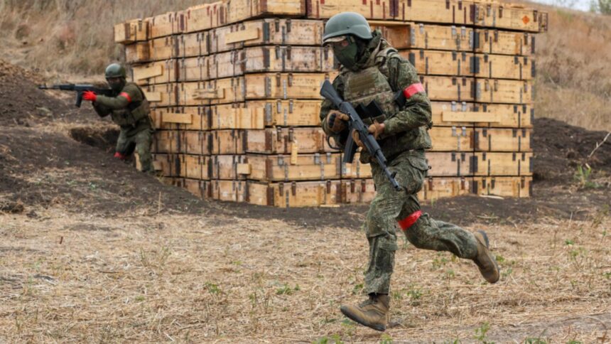 un kenian arestat pentru afaceri cu moscova trimitea oameni pe frontul din ucraina mintindu i ca le face rost de un loc de munca 68d7d5b1f2ccc