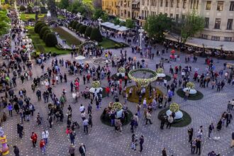 un oras din romania figureaza alaturi de new york si san francisco pe lista destinatiilor perfecte de vizitat in octombrie 68d151e2a5b3a