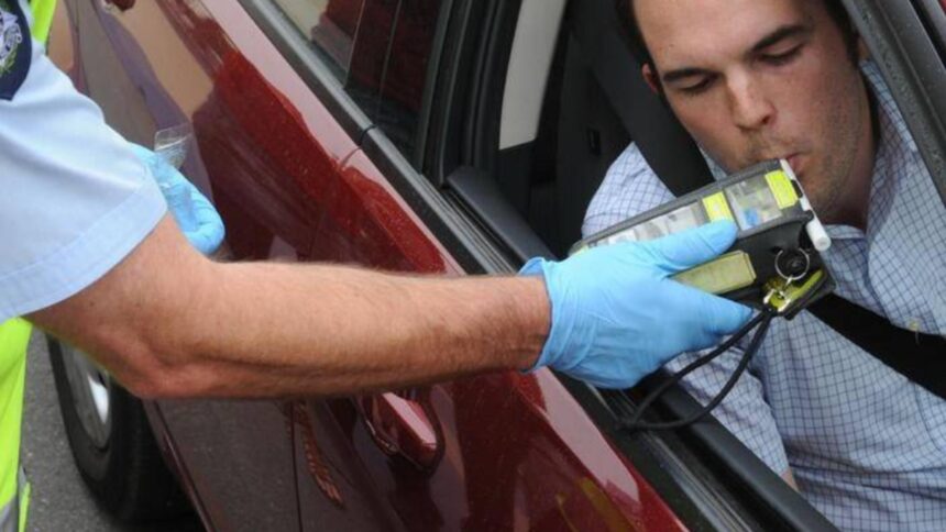 barbat prins la volan cu o alcoolemie de record de 218 g l in sange el nu avea nici permis de conducere politia l a retinut 68dcf4fe26edd